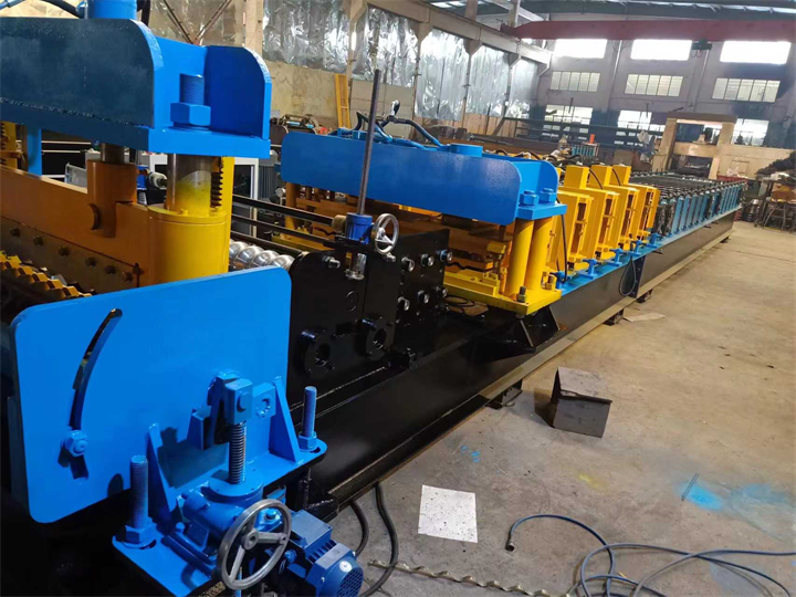 Non-slip pedal equipment