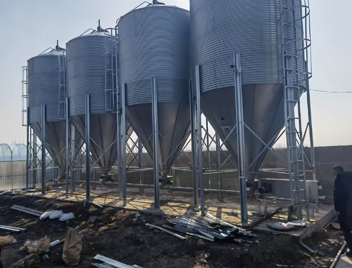 Finished product silo